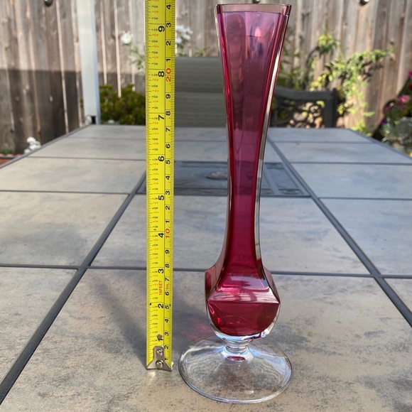 Val St Lambert • Signed Vintage Cranberry Bud Vase - Picture 8 of 12